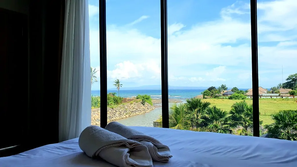 Sea view room accommodation for Bali 300 hour yoga teacher training